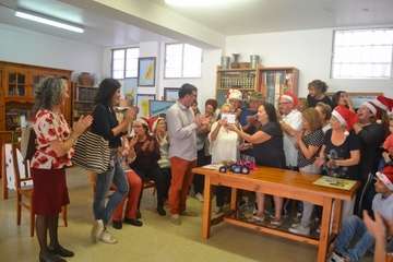  La Garita agradece al arqueólogo Abel Galindo los trabajos en el yacimiento de Los Melones (Foto Inma Perera)